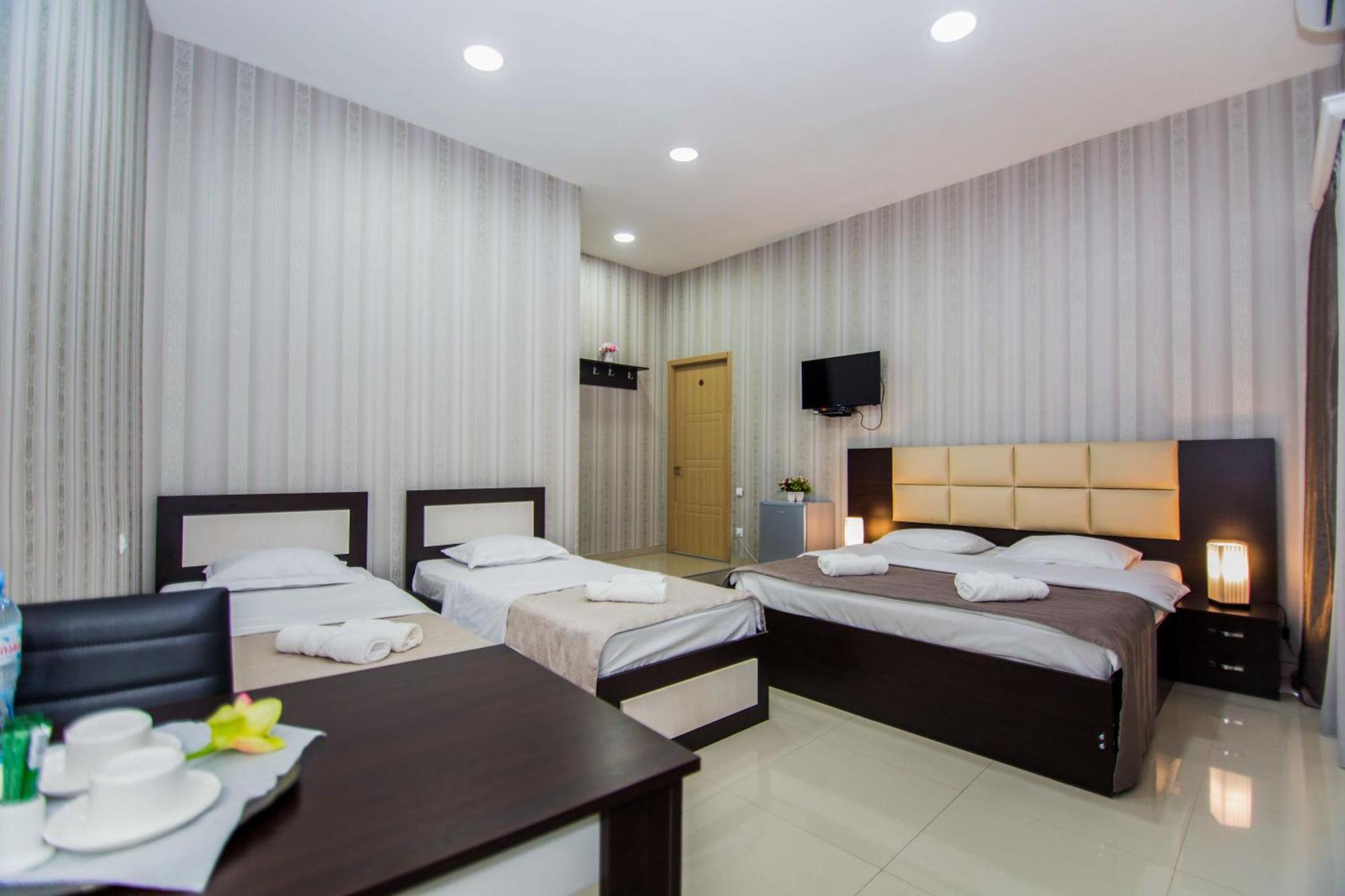 Hotel Care Inn Тбілісі Екстер'єр фото