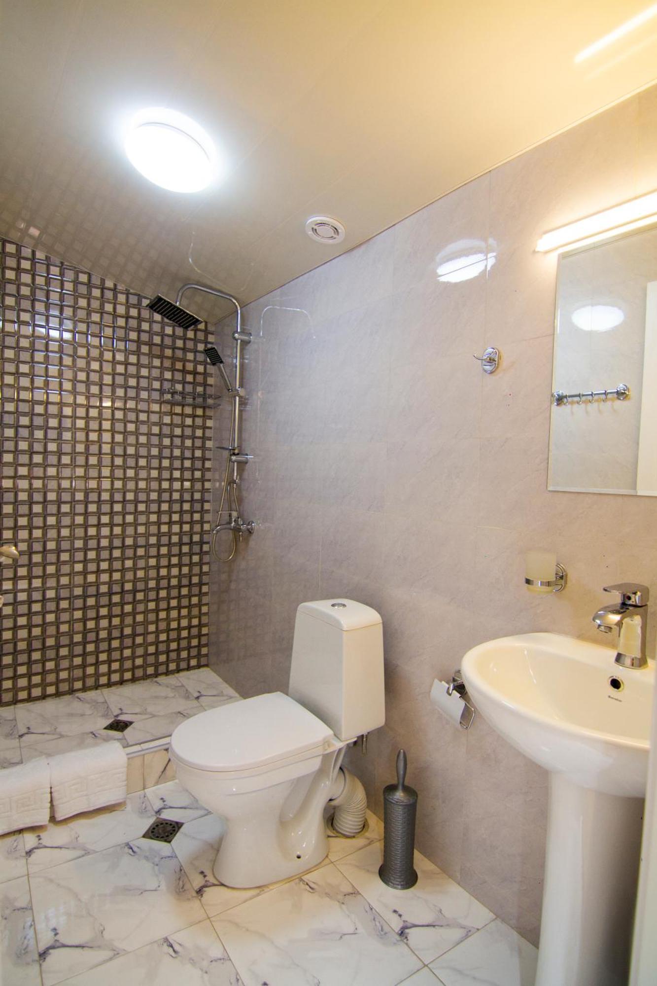 Hotel Care Inn Тбілісі Екстер'єр фото